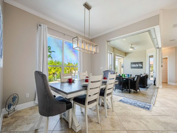 Waterfront Retreat with Gulf Access, Pool and Kayaks in Cape Coral