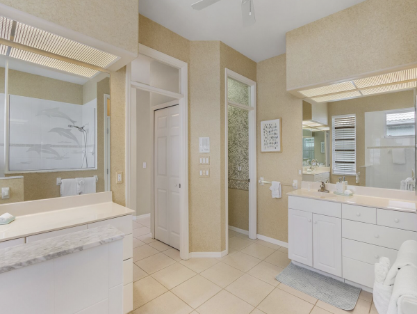 Luxury Cape Coral Luxury Vacation Home Pool
