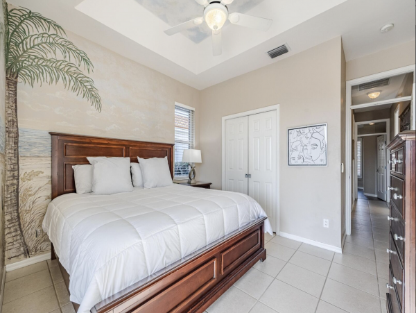 Luxury Cape Coral Luxury Vacation Home Pool