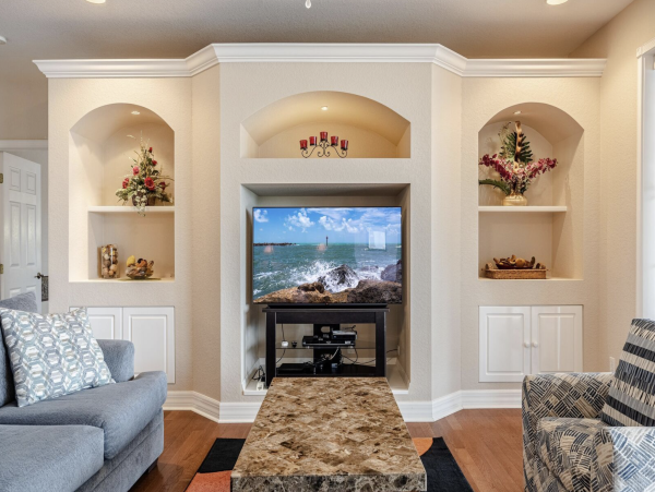 Stunning Cape Coral Lovely Waterside Vacation Home