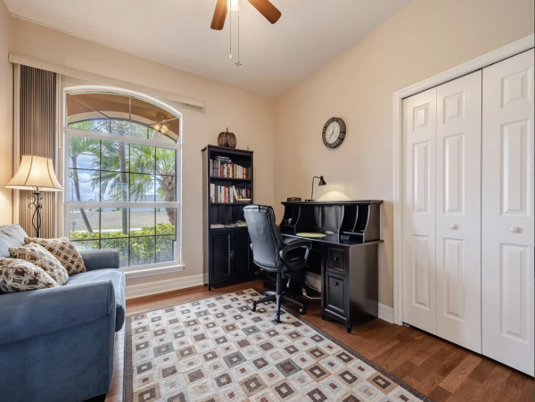 Stunning Cape Coral Lovely Waterside Vacation Home