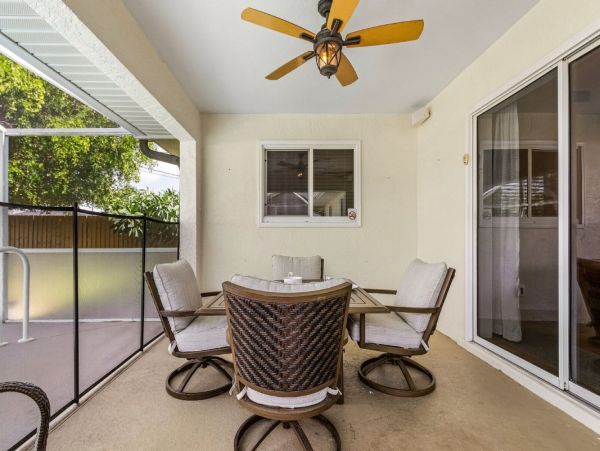 Waterfront Three Bedroom Vacation Rental in Cape Coral