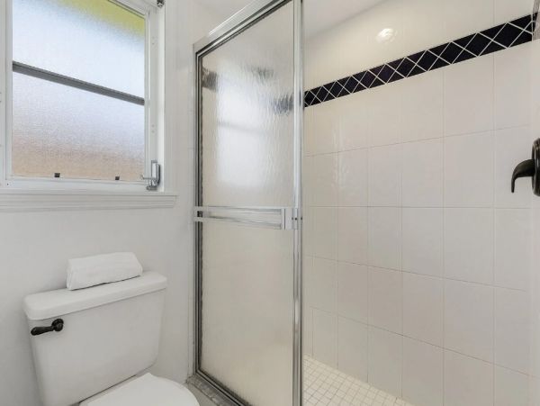 Waterfront Three Bedroom Vacation Rental in Cape Coral