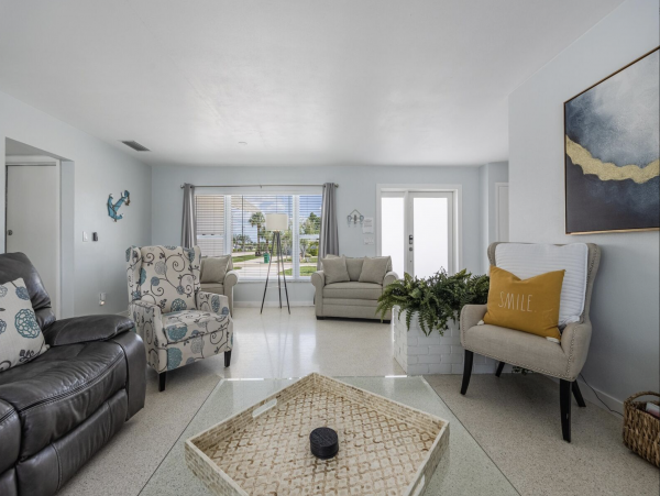Lovely Cape Coral Pool Vacation Home