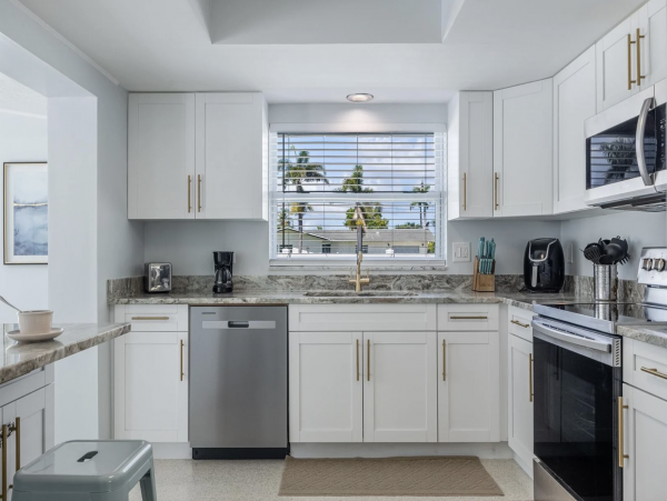 Lovely Cape Coral Pool Vacation Home