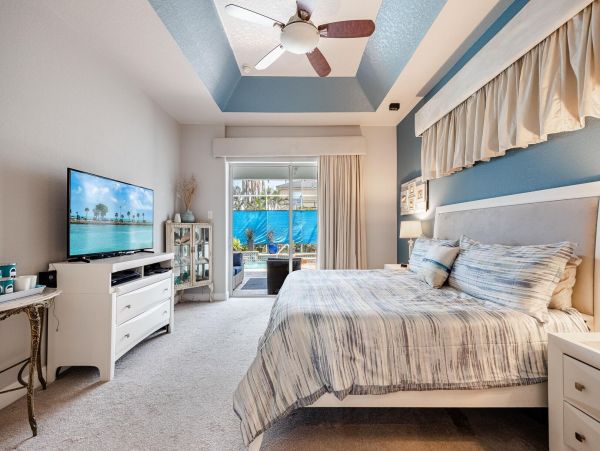 Luxury Cape Coral Home with 4 Bedroom