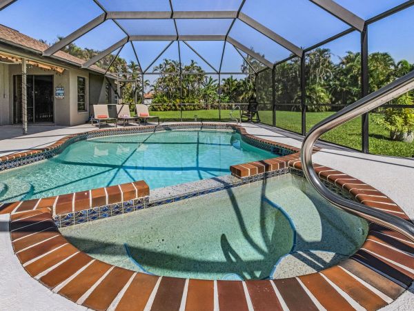 Pet Friendly Cape Coral Retreat
