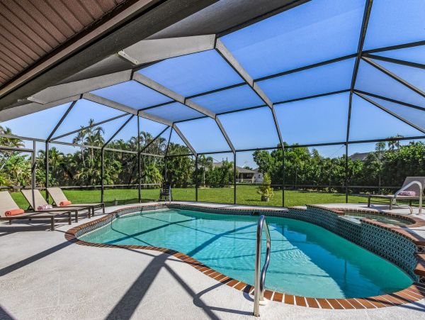 Pet Friendly Cape Coral Retreat