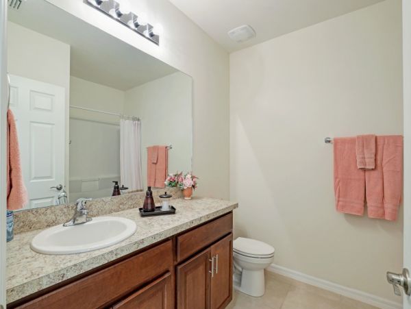 Discover Your Perfect Getaway in Cape Coral - Spacious 4-Bedroom Home with Pool