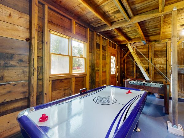 Lovely Cape Cod 3 Bedroom Vacation Rental