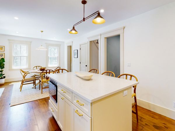 Lovely Cape Cod 3 Bedroom Vacation Rental