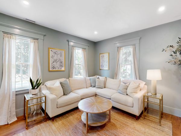 Lovely Cape Cod 3 Bedroom Vacation Rental