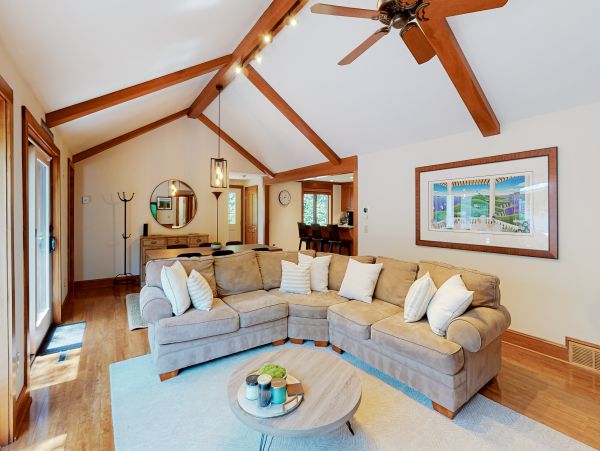 Mashpee Cape Cod Delightful Vacation Home away from Home