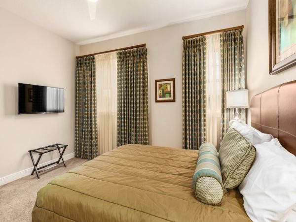 Luxury Orlando Vacation Rental with Pool & Home Theater Near Disney World