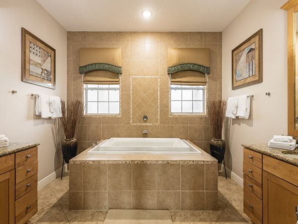 Luxury Orlando Vacation Rental with Pool & Home Theater Near Disney World