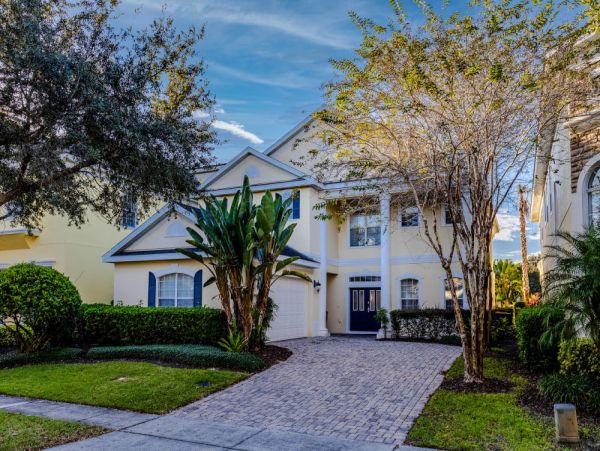 Luxury Orlando Vacation Rental with Pool & Home Theater Near Disney World