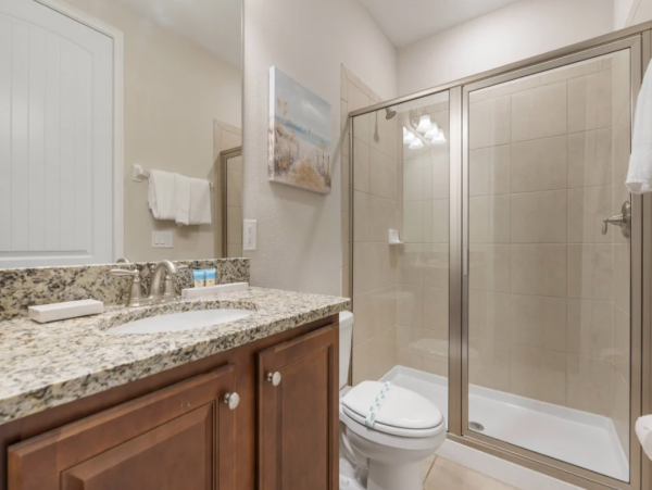 Luxurious 12-Bdm Villa with Everything for a Family Getaway in Orlando