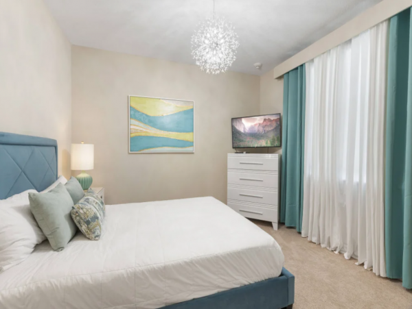Luxurious 12-Bdm Villa with Everything for a Family Getaway in Orlando