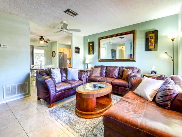 Lovely 3 Bedroom Vacation Home in Bradenton