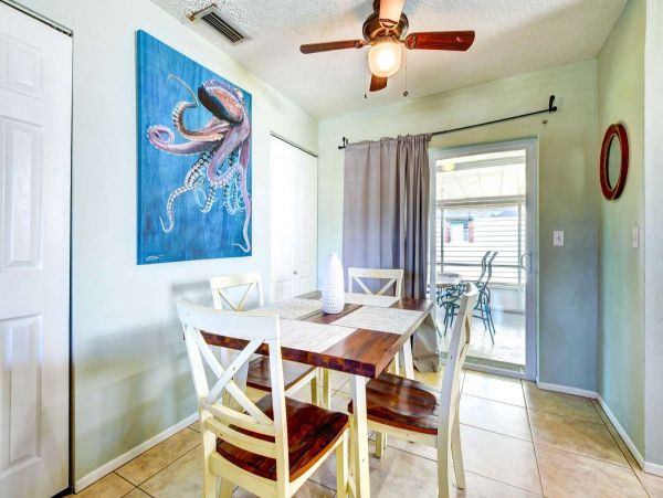 Lovely 3 Bedroom Vacation Home in Bradenton