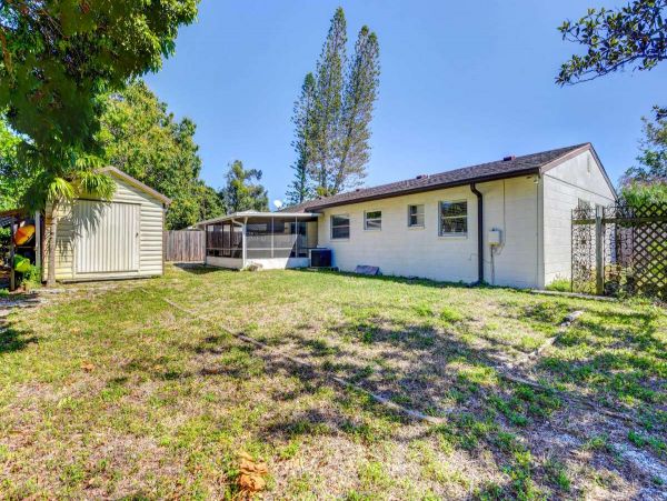 Lovely 3 Bedroom Vacation Home in Bradenton