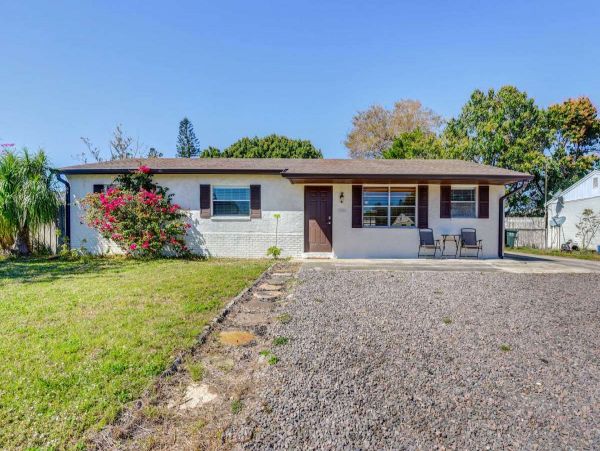 Lovely 3 Bedroom Vacation Home in Bradenton