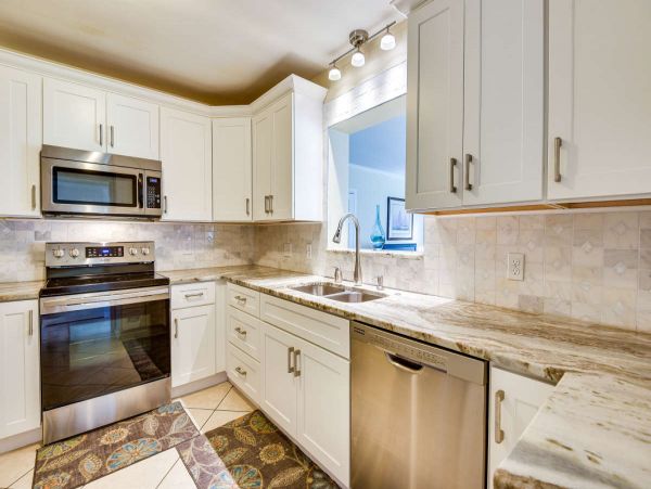 Charming 3 Bedroom Vacation Home in Bradenton