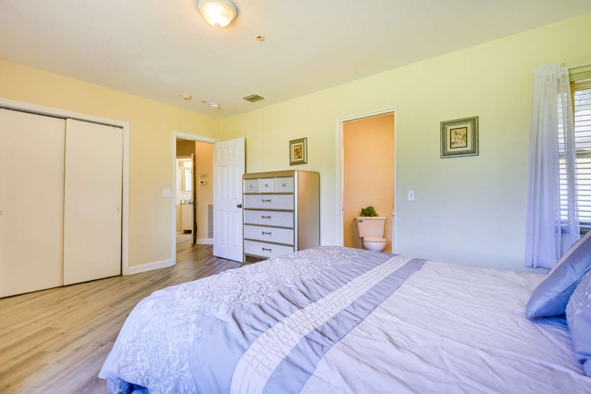 Charming 3 Bedroom Vacation Home in Bradenton