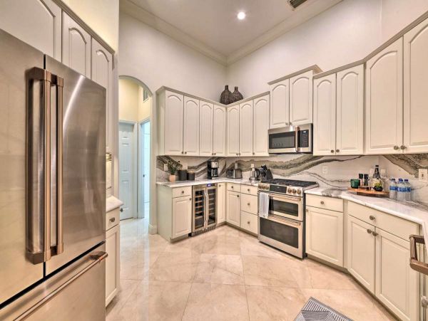 Bradenton 4 Bedroom Vacation Home with Great Amenities