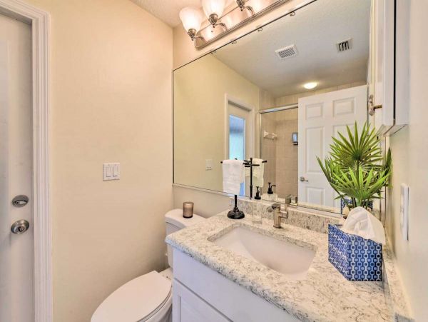 Bradenton 4 Bedroom Vacation Home with Great Amenities
