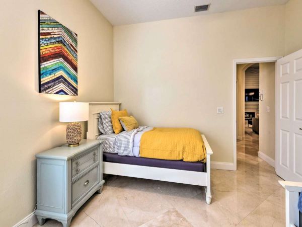 Bradenton 4 Bedroom Vacation Home with Great Amenities