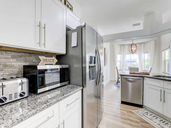 Charming 3 Bedroom Vacation Home in Bradenton Sleeps 7