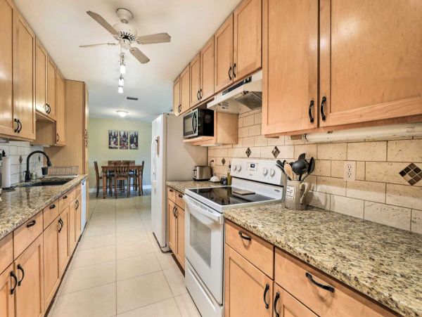Two Bedroom  Vacation Home in Bradenton