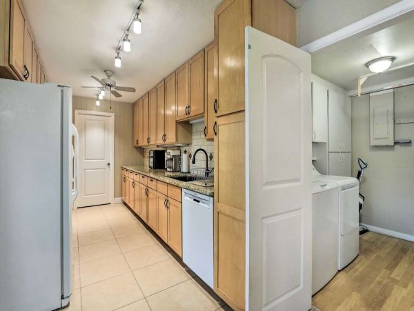 Two Bedroom  Vacation Home in Bradenton