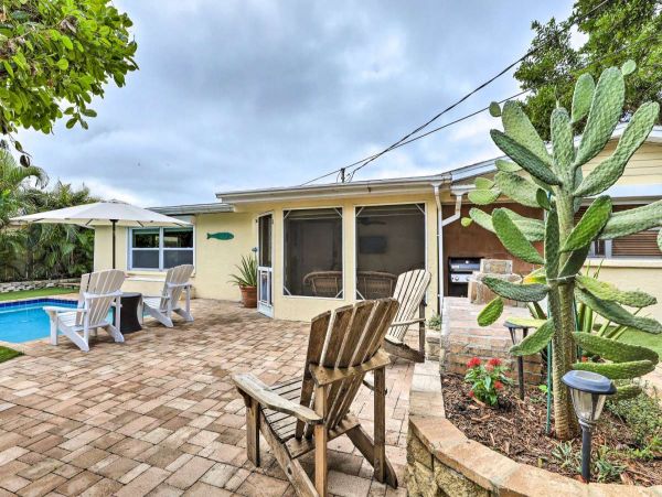 Two Bedroom  Vacation Home in Bradenton