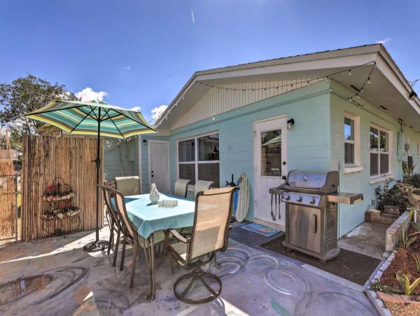 Bradenton Vacation Home Three Bedrooms Sleeps 12 Guests