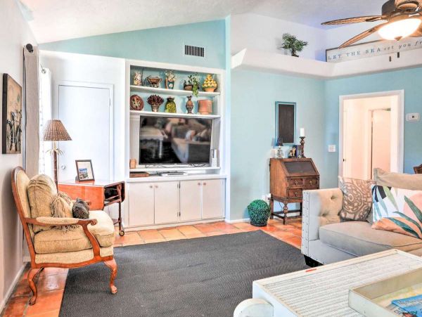 Bradenton Vacation Home Three Bedrooms Sleeps 12 Guests