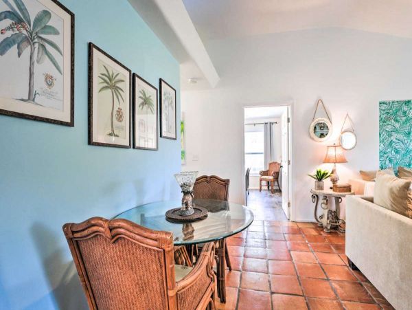 Bradenton Vacation Home Three Bedrooms Sleeps 12 Guests