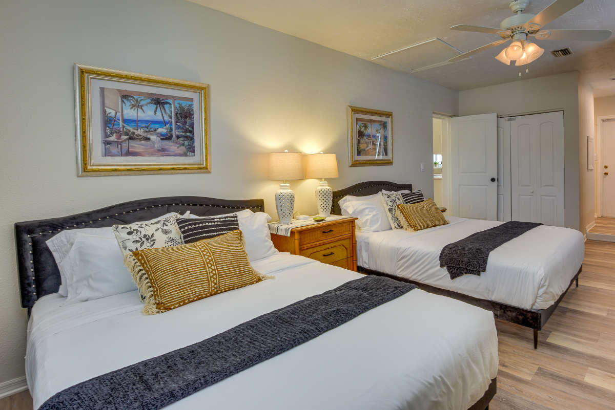 Lovely Bradenton Vacation Getaway 3 Bedrooms Sleeps 10 Guests