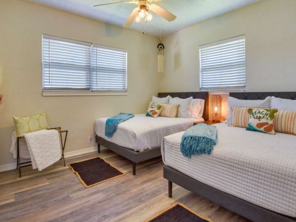 Lovely Bradenton Vacation Getaway 3 Bedrooms Sleeps 10 Guests