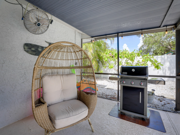 Escape to Bradenton with 3 Bedroom & Private Pool