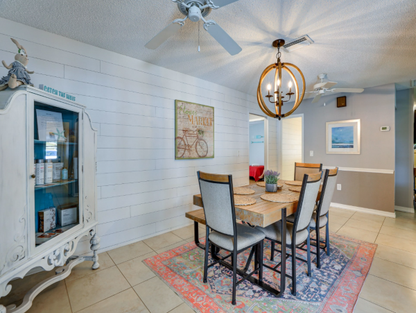 Escape to Bradenton with 3 Bedroom & Private Pool