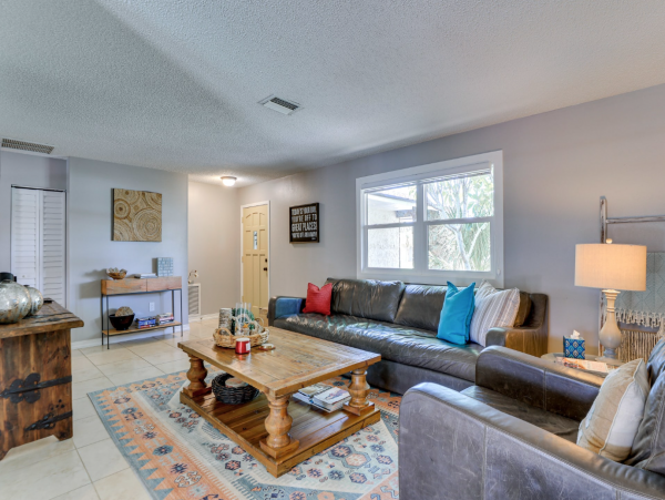 Escape to Bradenton with 3 Bedroom & Private Pool