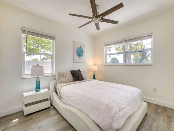 Bradenton Vacation Home Four Bedrooms Sleeps 9 Guests