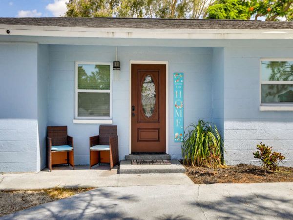 Bradenton Vacation Home Four Bedrooms Sleeps 9 Guests