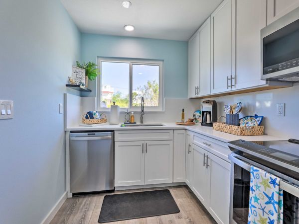 Lovely 2 Bedroom Townhome in Holmes Beach