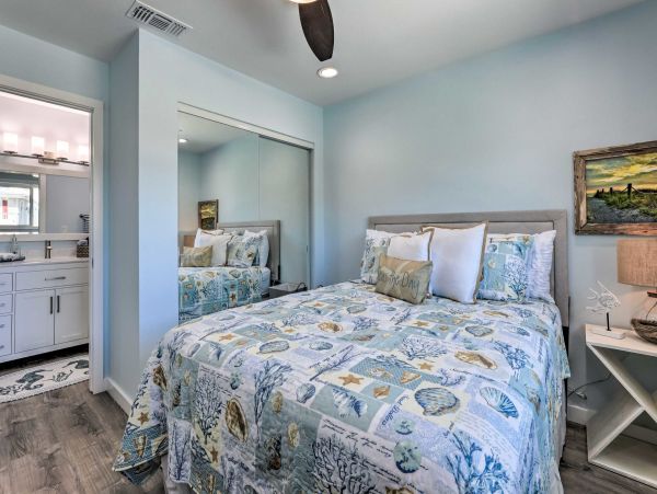 Lovely 2 Bedroom Townhome in Holmes Beach