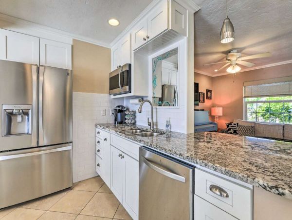 Waterfront Palmetto 3 Bedroom Vacation Getaway Sleeps 10