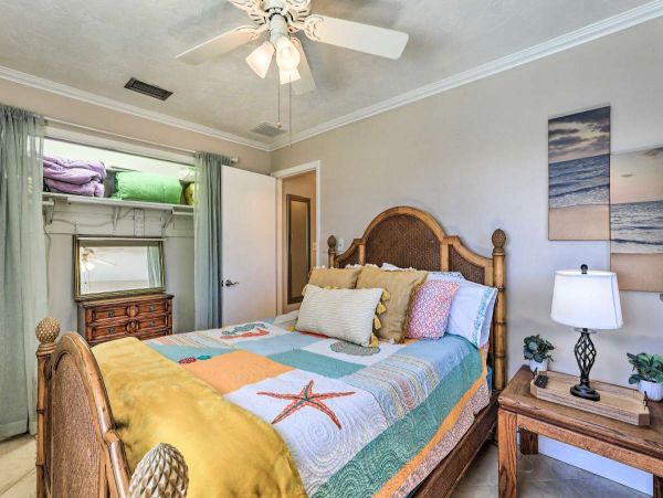 Waterfront Palmetto 3 Bedroom Vacation Getaway Sleeps 10