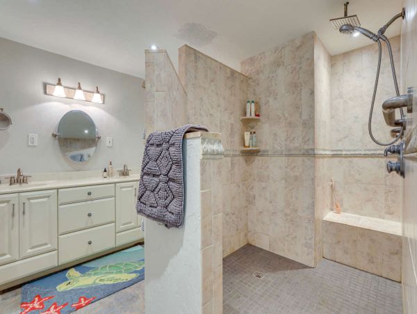 Palmetto Vacation Home Three Bedrooms Sleeps 6 Guests